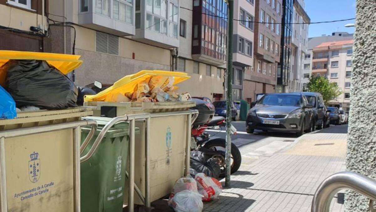 Suma y sigue en el conflicto de la recogida de basura