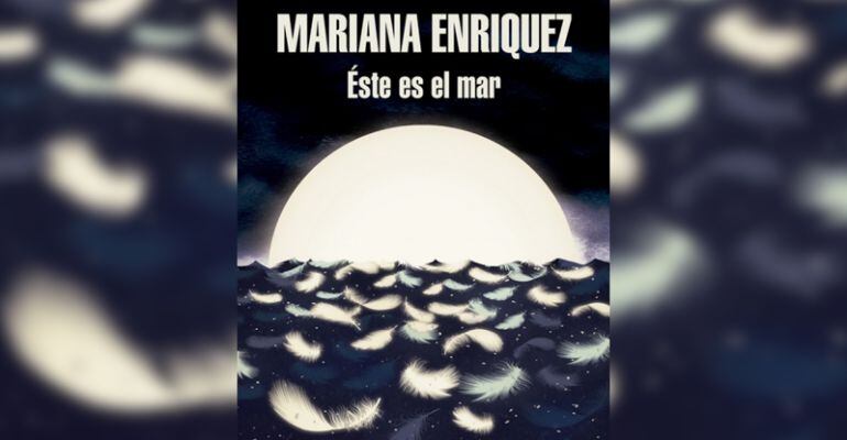 La autora argentina explora el fenómeno fan y las estrellas del rock en una novela con tintes fantásticos