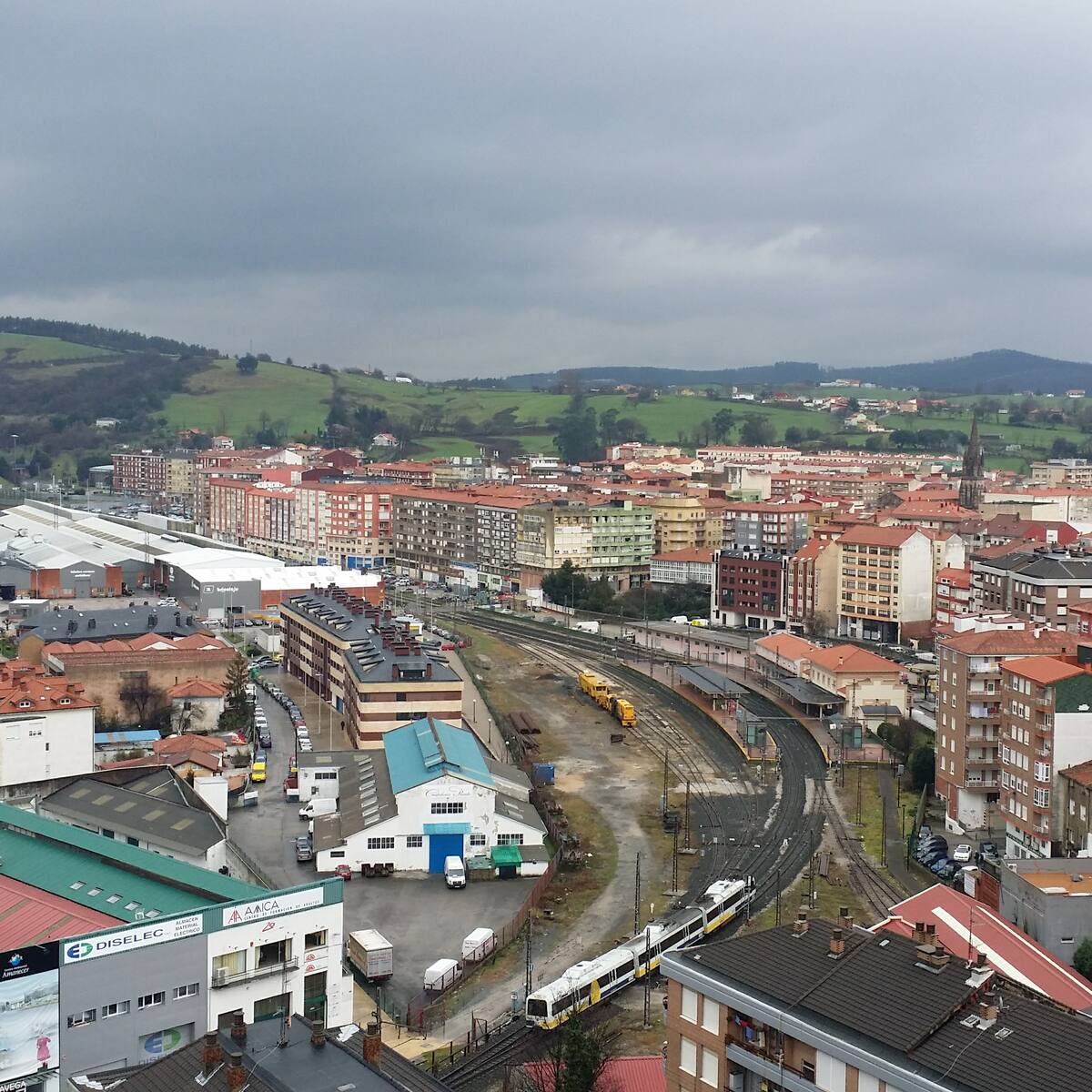 El convenio para el soterramiento de vías de Torrelavega se ampliará 3 años, hasta 2025