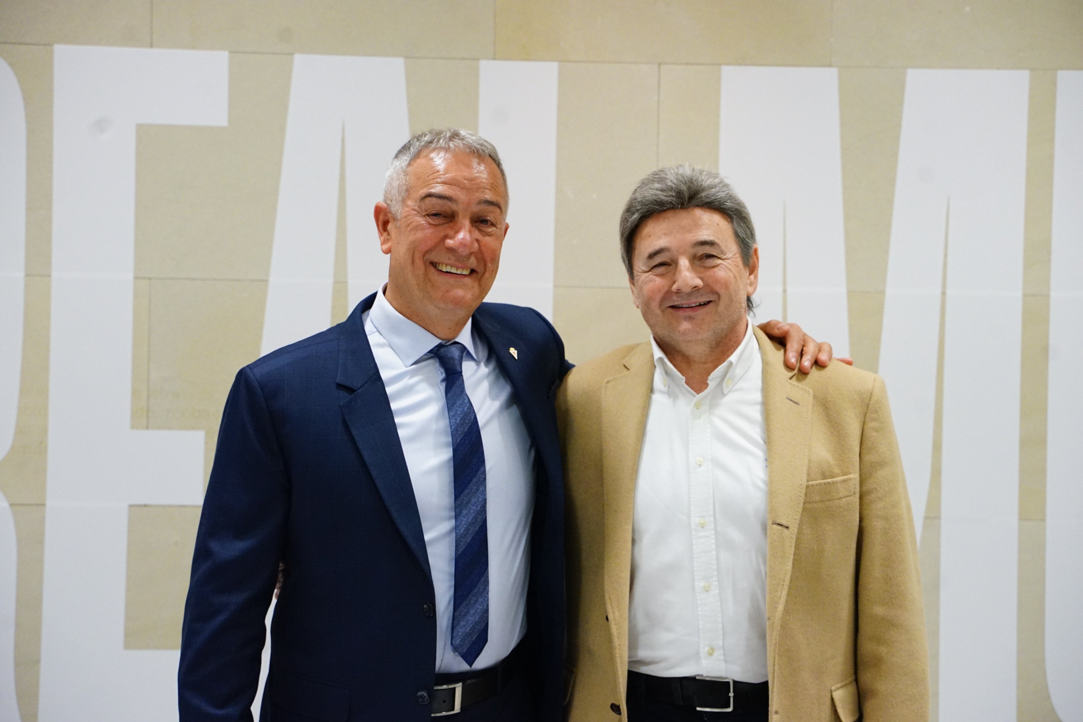 Felipe Moreno y Agustín Ramos en la Junta de Accionistas del Real Murcia