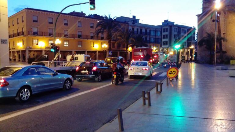 Retenciones por el reasfaltado del puente de Altamira