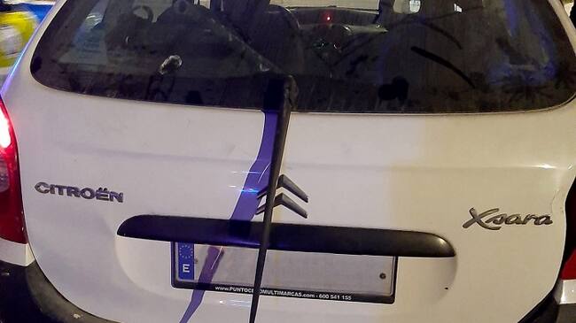 Daños en uno de los vehículos