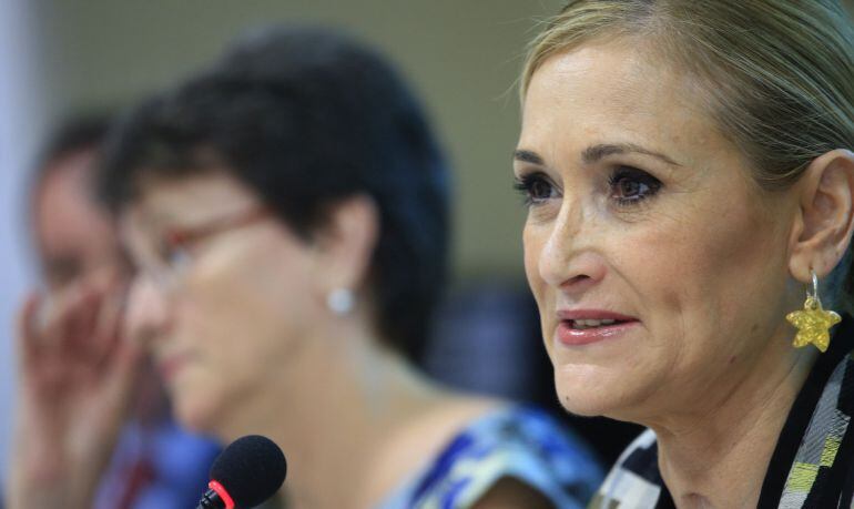 La presidenta de la Comunidad de Madrid, Cristina Cifuentes, participa en la conferencia &quot;Un tiempo nuevo: el reto del consenso&quot;