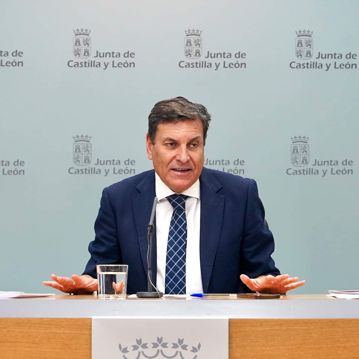La Junta tiene ya "terminado" el 'techo de gasto' para 2026 con un déficit del 0,1% y unas entregas a cuenta de 9.500 millones