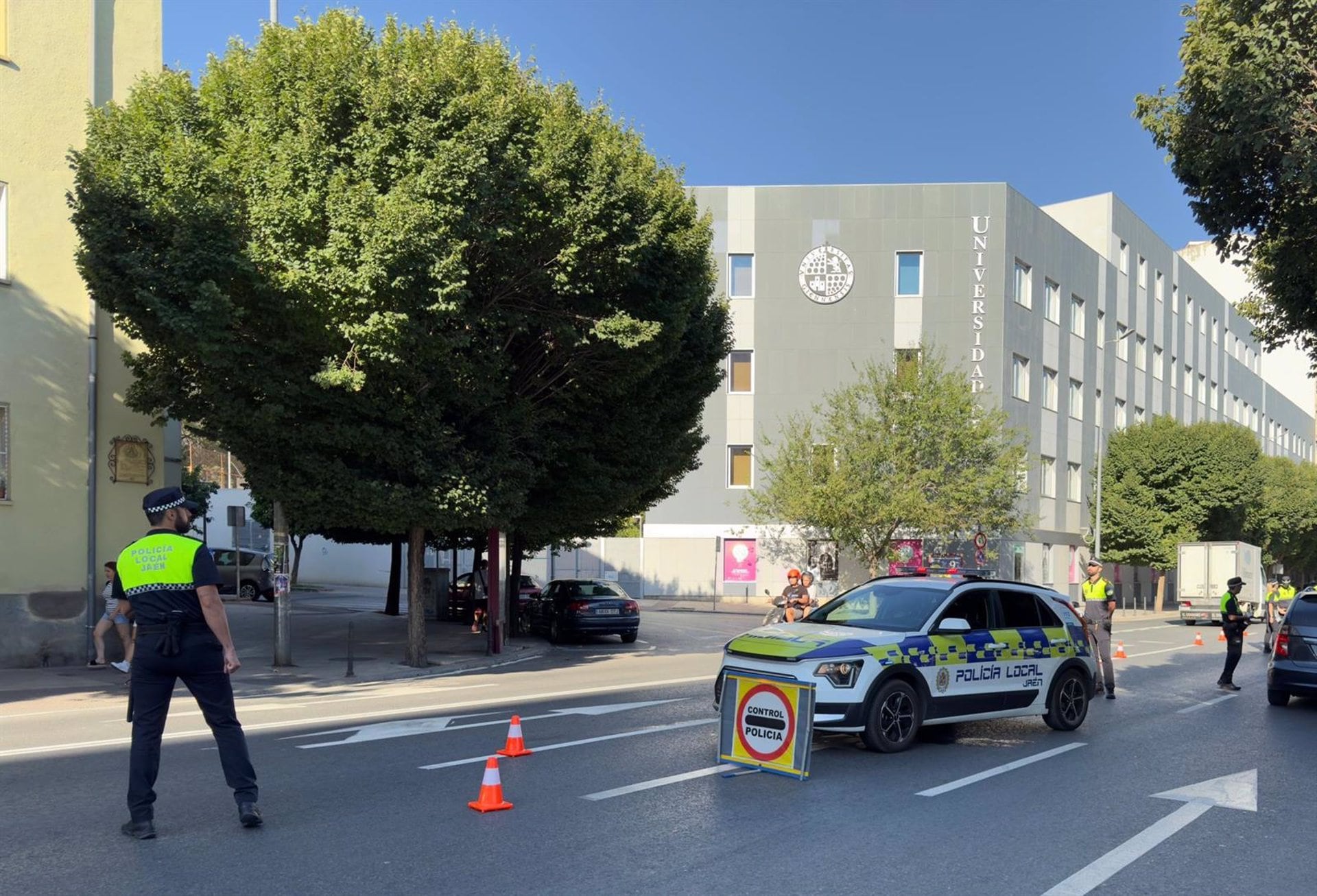 Un control de alcohol y drogas de la Policía Local en la capital jiennense.