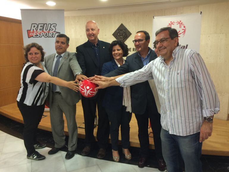 Directius dels clubs de Reus, consistori i la Fundació Special fan pinya per la celebració dels Jocs.