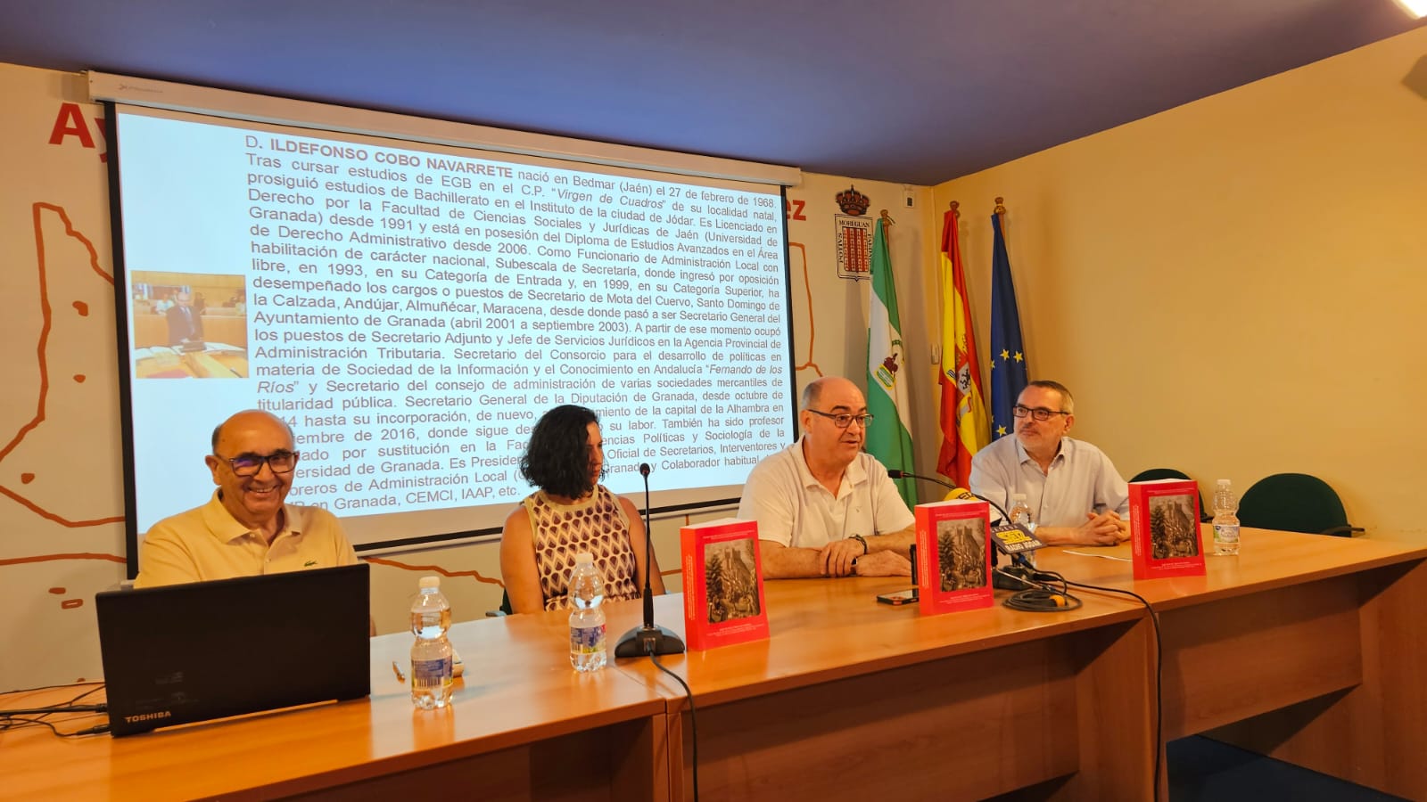 Momento de la intervención de Ildefonso Cobo Navarrete