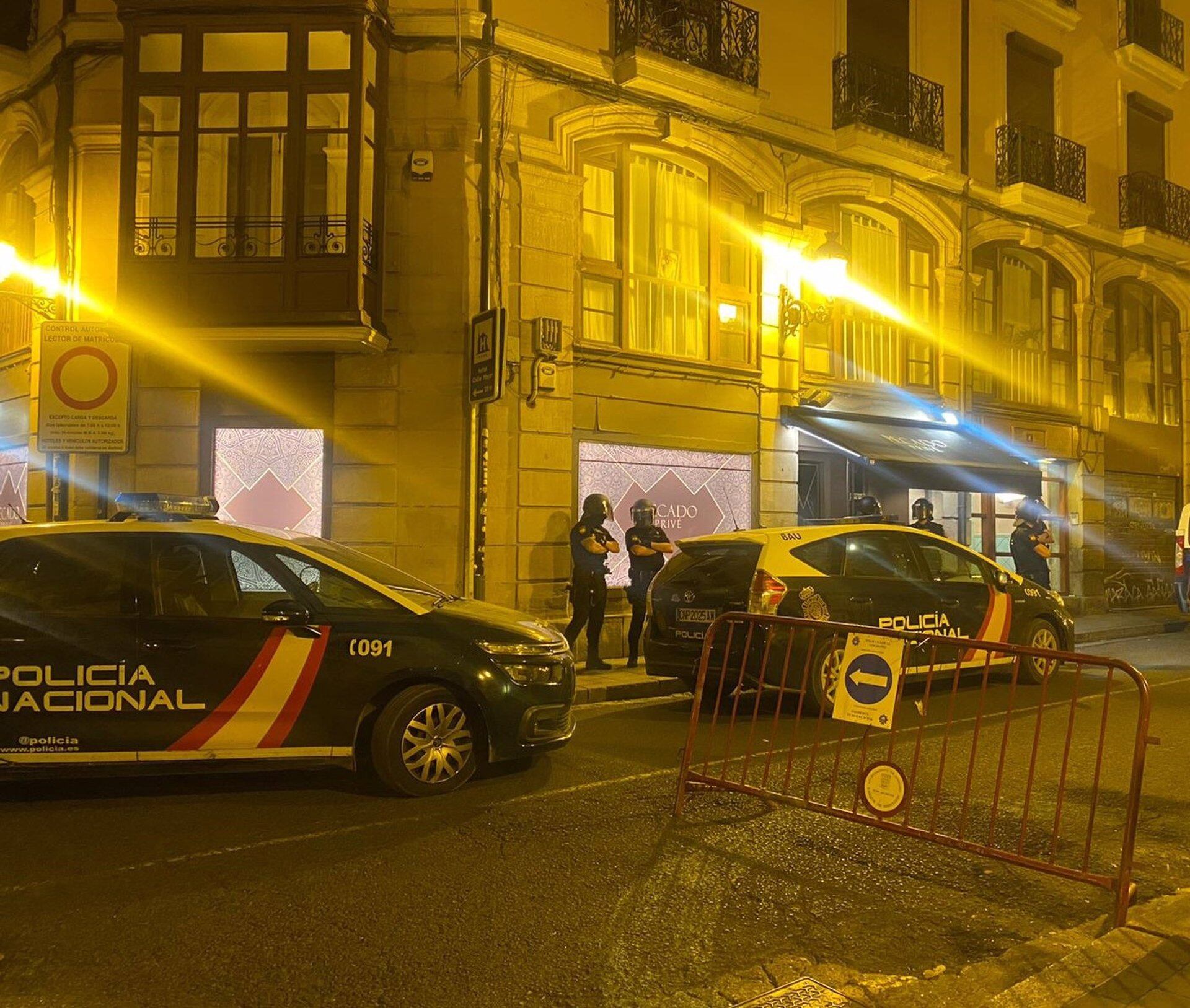 31/07/2022 Imagen de la 'redada' la pasada madrugada en la calle Sagasta de Logroño
SOCIEDAD ESPAÑA EUROPA LA RIOJA