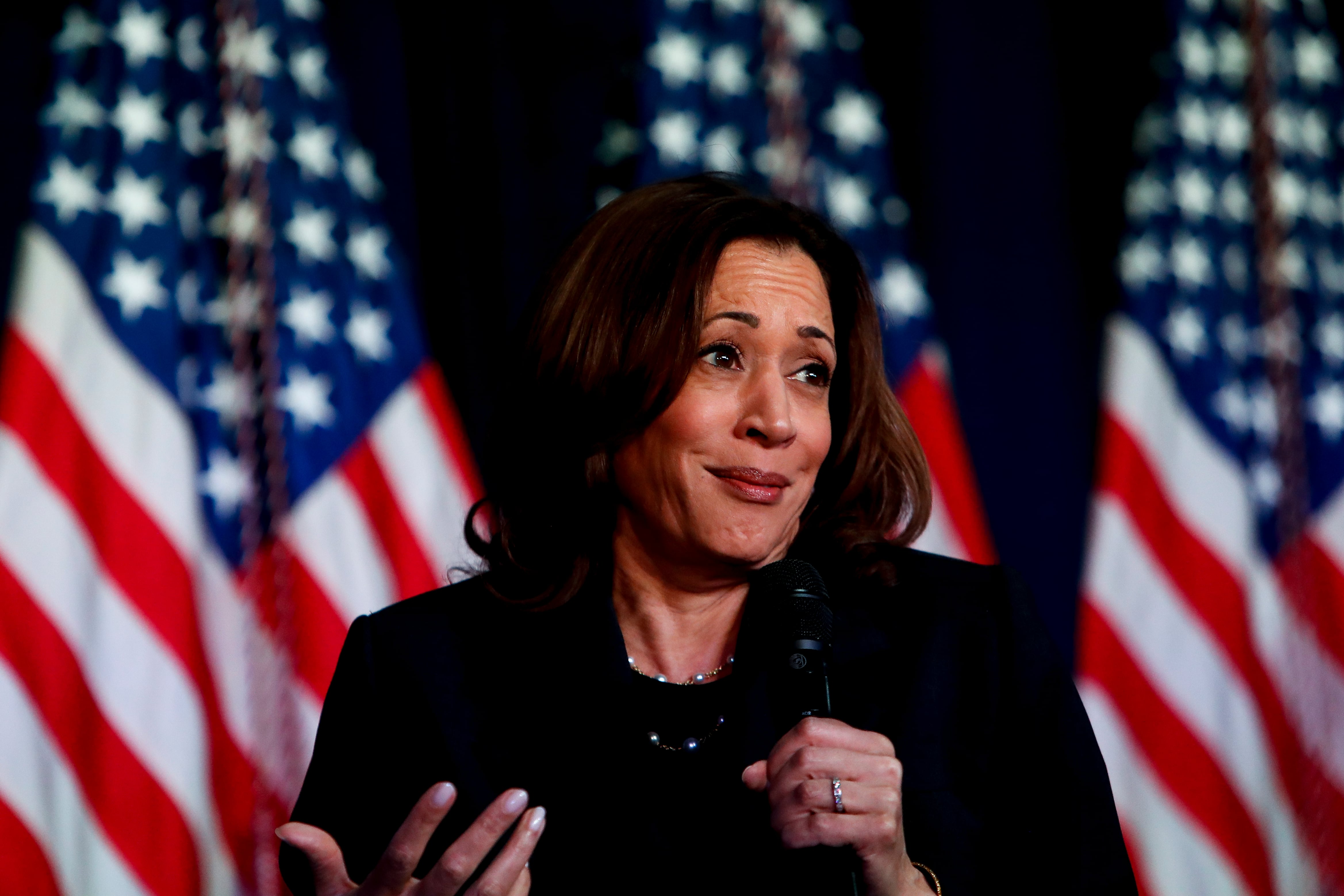 Kamala Harris es la favorita a sustituir a Joe Biden y enfrentarse a Trump en las elecciones presidenciales.