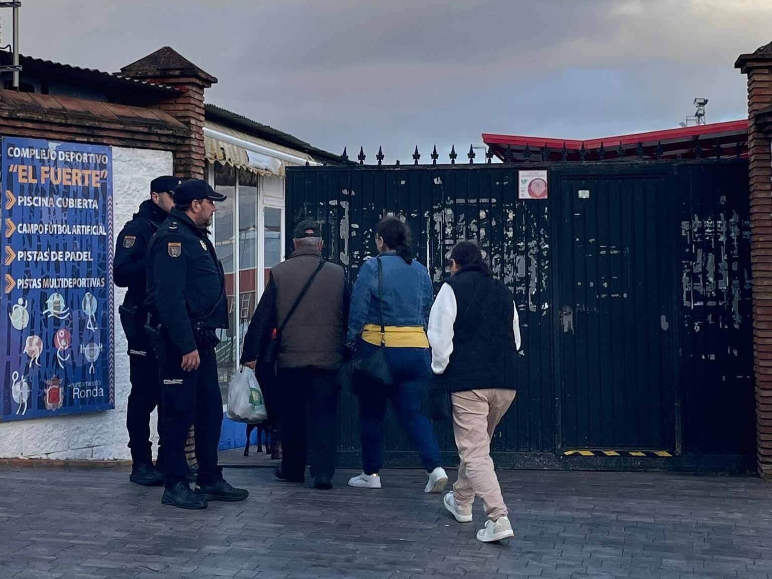 Llegan los primeros vecinos de Grazalema