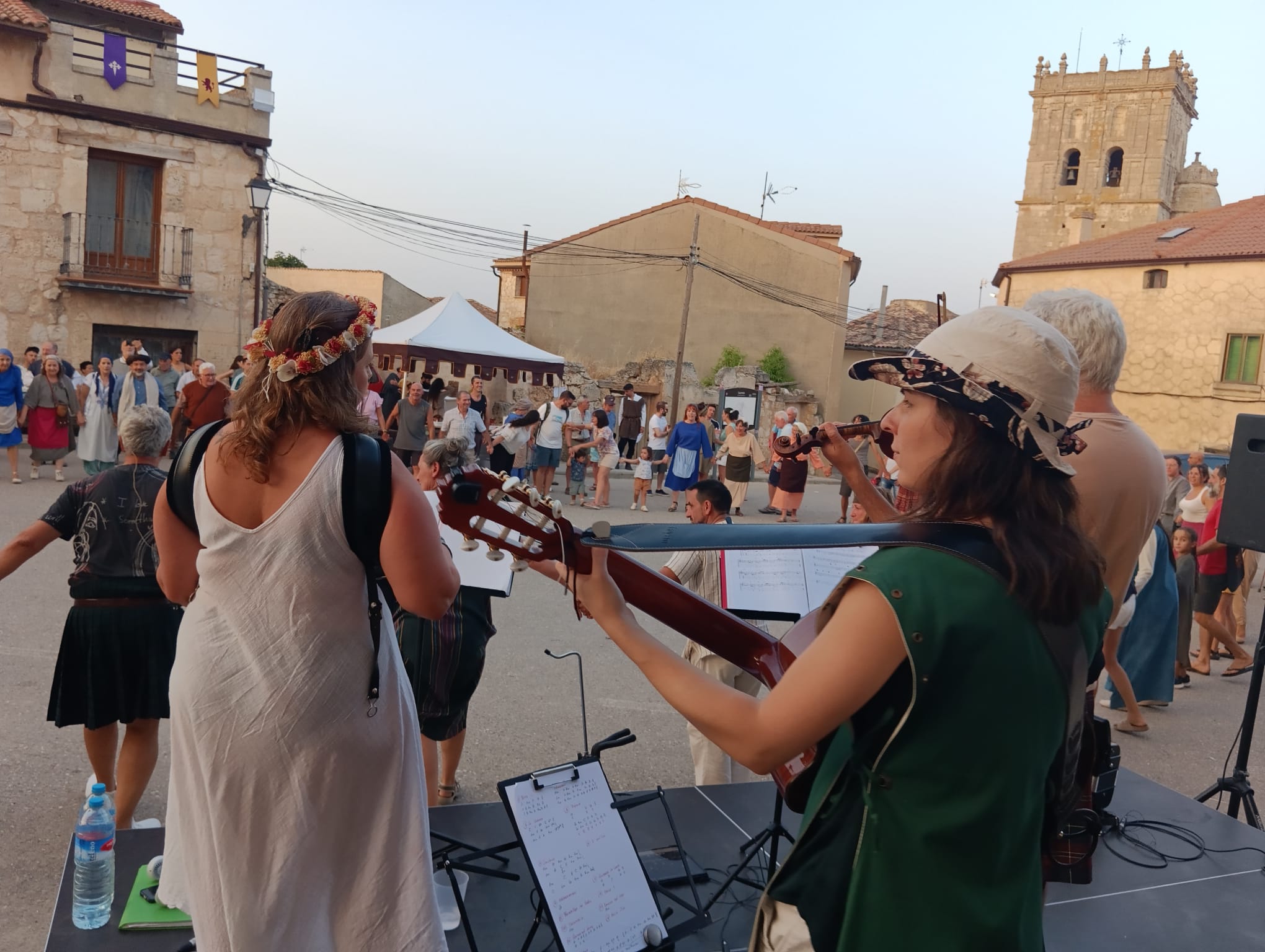 El grupo Veteranos de las Galias puso la música a este evento
