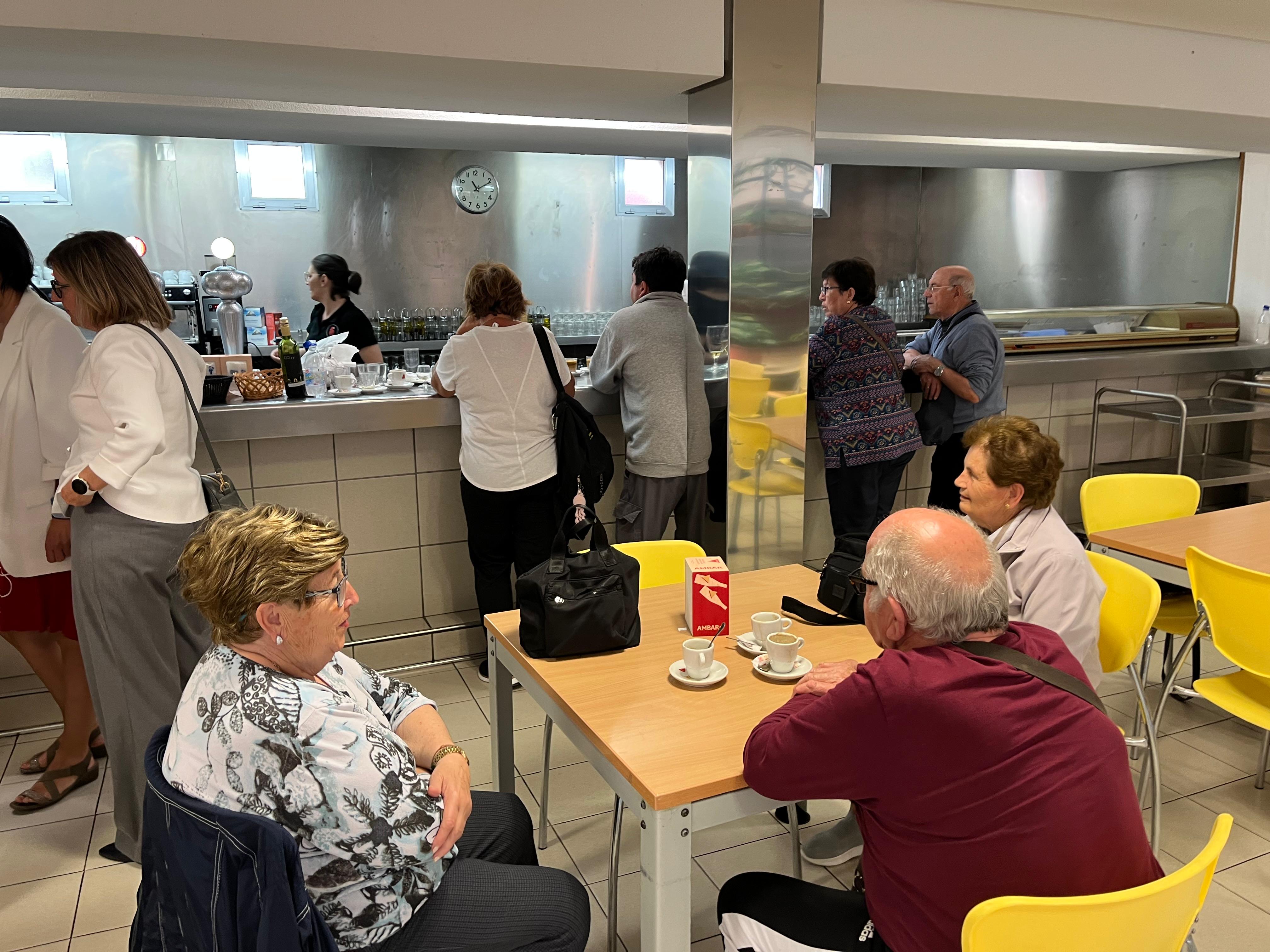 Carinsertas lleva ahora la gestión de la cafetería del Hogar de Mayores del IASS de Huesca