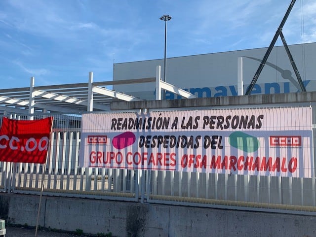 Cartel frente a la sede de Ofsa en Marchamalo