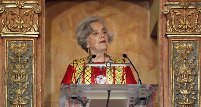 Elena Poniatowska, durante la ceremonia de entrega del Premio Cervantes 2013