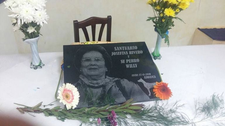 Imagen de la placa del futuro Santuario