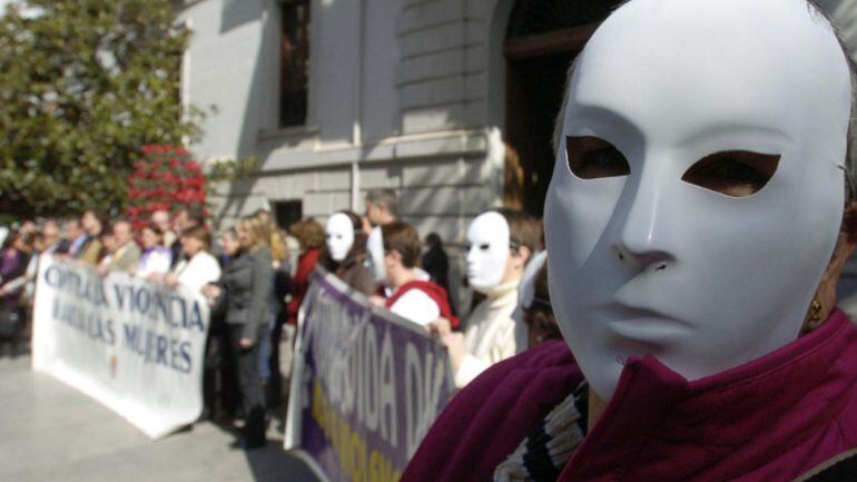 Manifestación contra la violencia de género en granada.