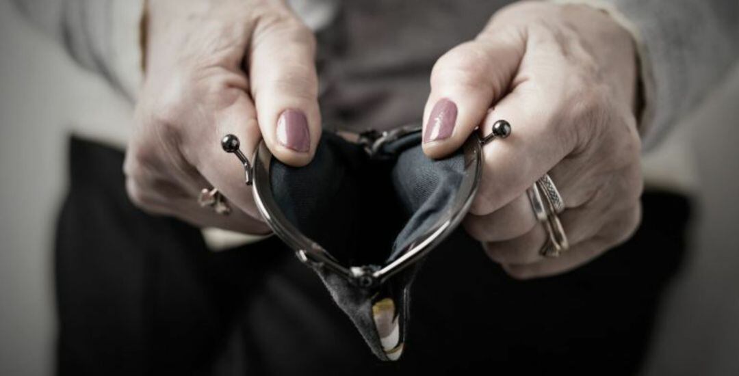 La pobreza severa se cronifica y apenas varía, pues sigue afectando a casi 38.000 guipuzcoanos, el 5,3 % de la población.