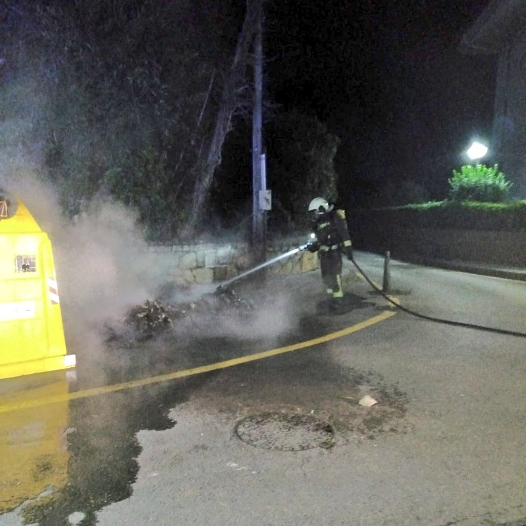 Los bomberos realizaron dos salidas en Noja