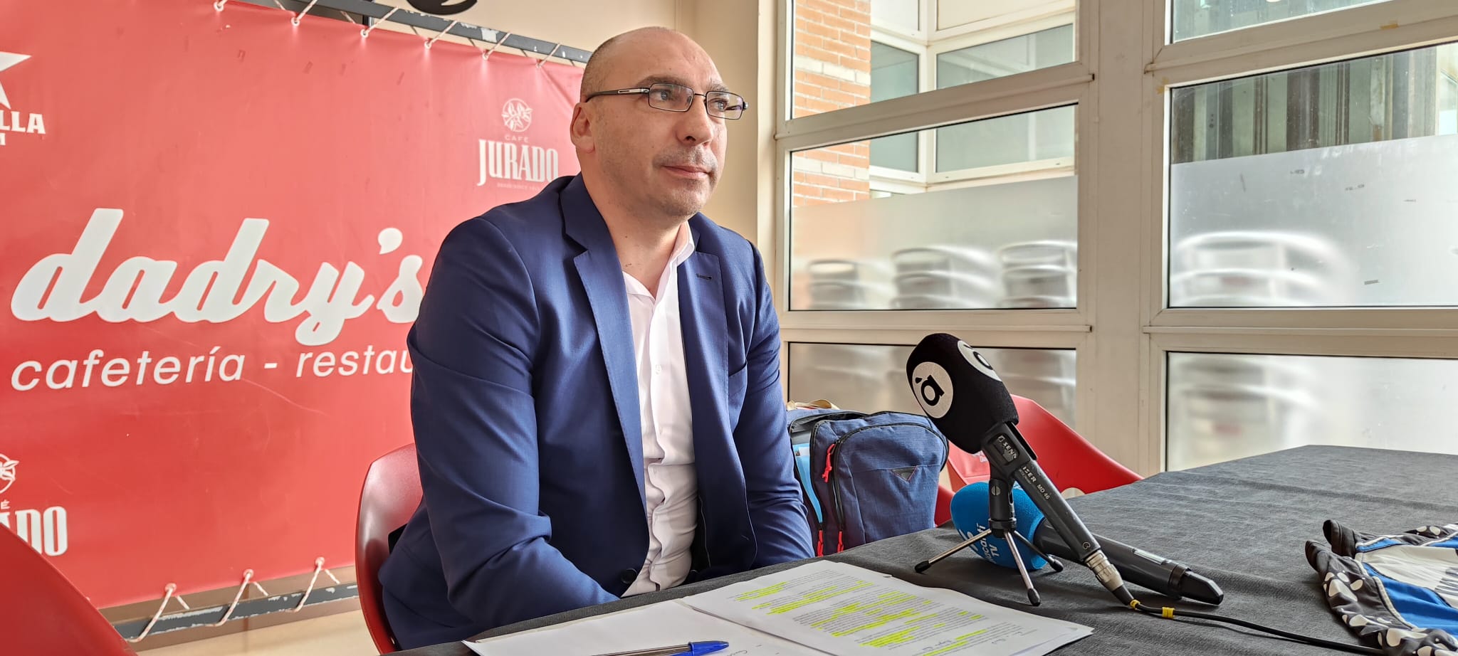 Alvaro Cámara presenta su propuesta para el Hércules en Alicante