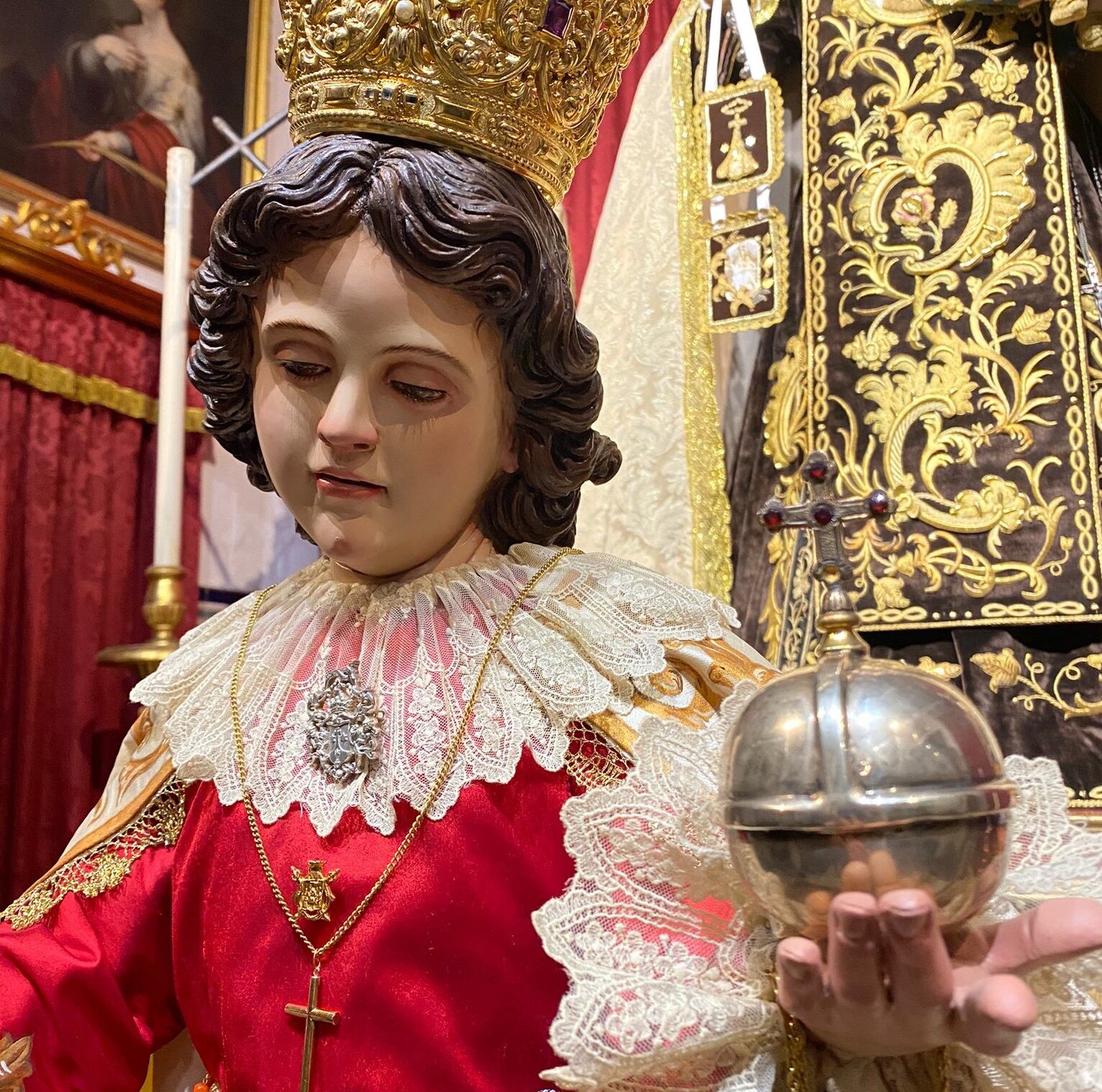 El Niño Jesús de Praga, durante su veneración de este fin de semana en el Santo Ángel