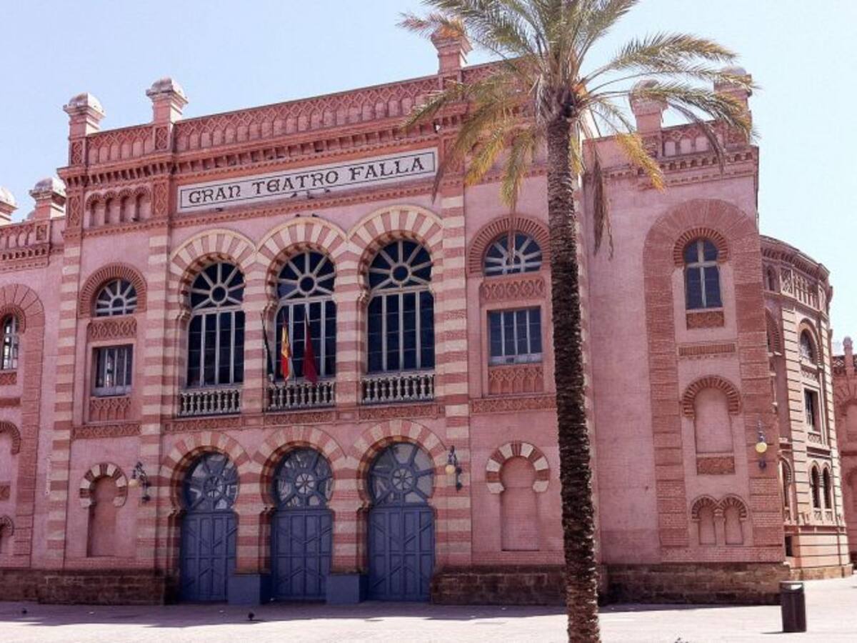 La Junta del COAC aprueba reducir las entradas de protocolo