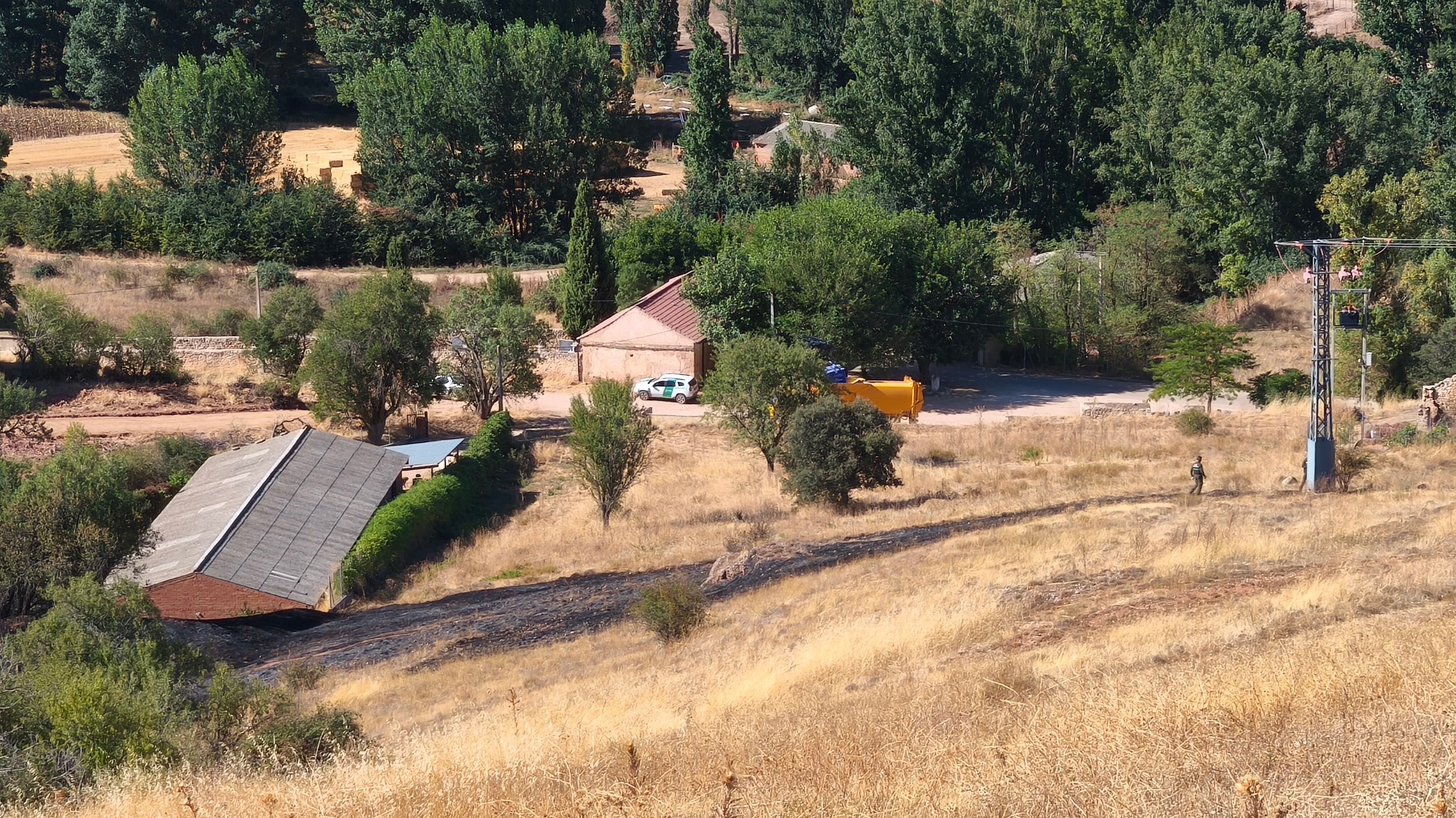 La intervención vecinal controló el incendio hasta la llegada de los bomberos