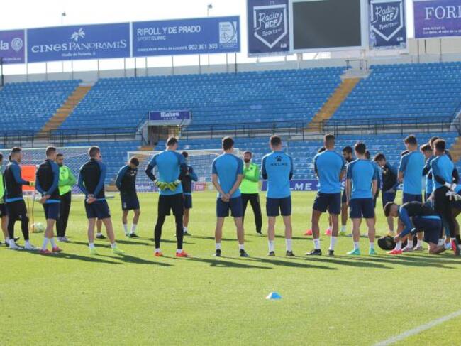 Entrenamiento del Hércules a puerta cerrada