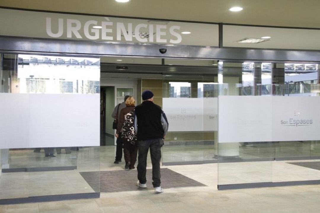 Entrada de Urgencias del Hospital de Son Espases de Palma.