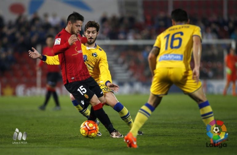 Javier Acuña en un partido de la pasada temporada con el Mallorca.