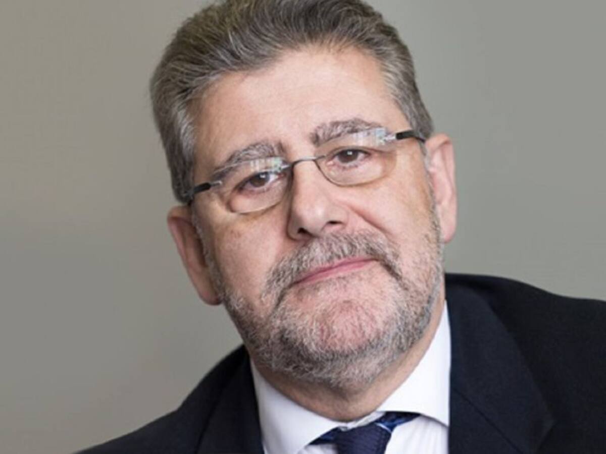 Mayoral: "hay que ordenar las titulaciones"