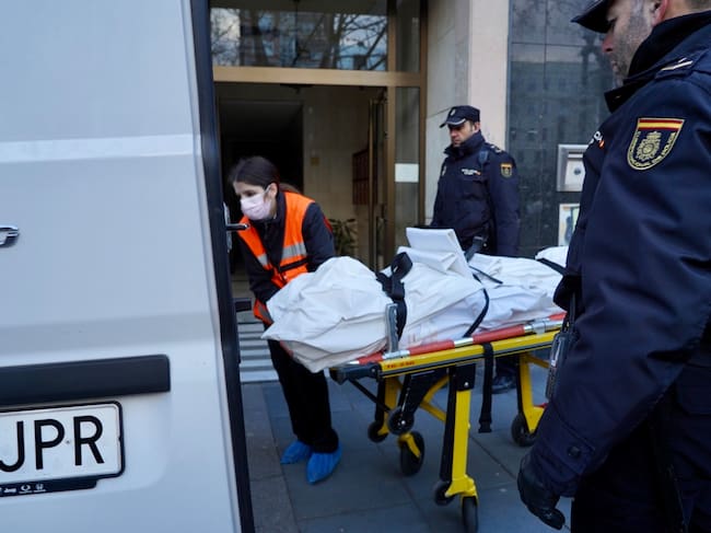 Mata a su mujer y a su hija de ocho años con arma blanca en Valladolid e intenta suicidarse