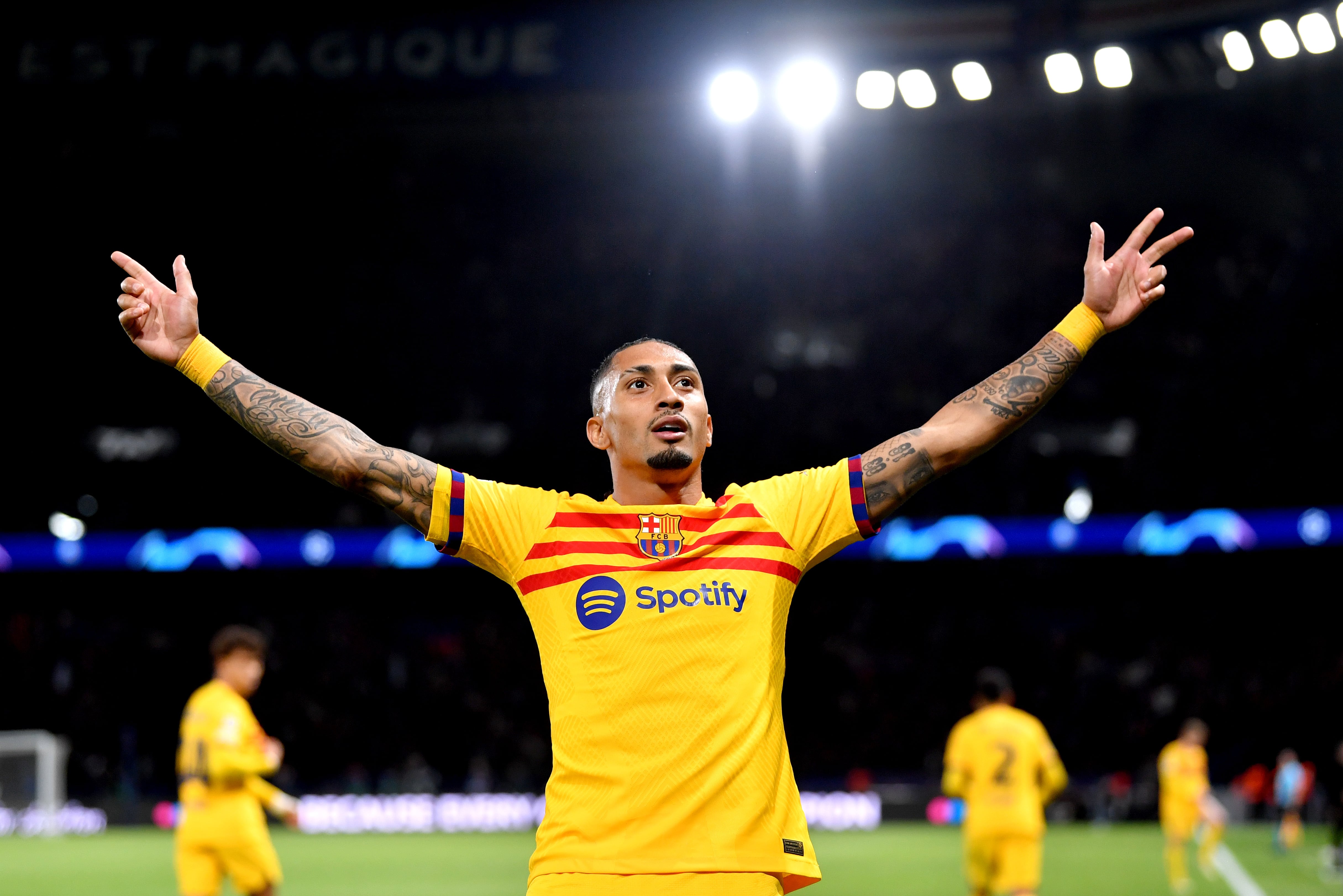 PARIS, FRANCE - APRIL 10: Raphinha of FC Barcelona celebrates scoring his team&#039;s second goal during the UEFA Champions League quarter-final first leg match between Paris Saint-Germain and FC Barcelona at Parc des Princes on April 10, 2024 in Paris, France. (Photo by Valerio Pennicino - UEFA/UEFA via Getty Images)