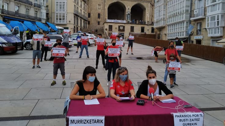 Izaskun, representante de los trabajadores denuncia los recortes