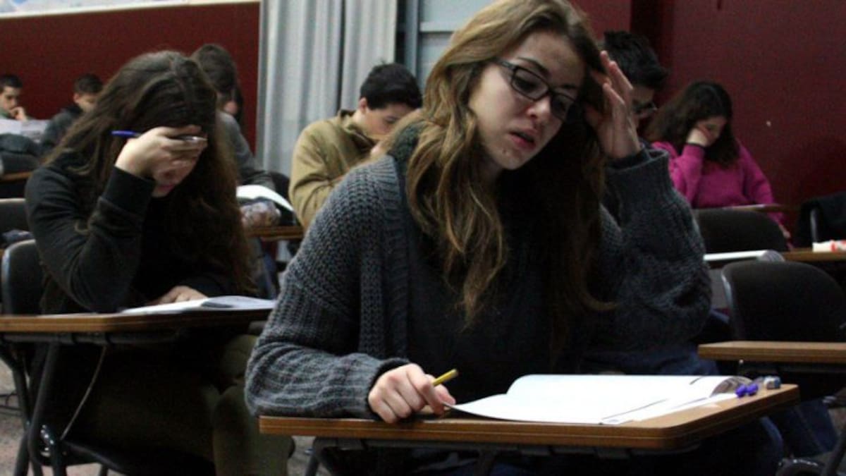 441 plazas para secundaria de las 2.000 necesarias