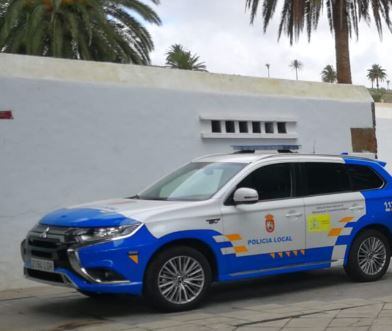 Vehículo de la Policía Local de Haría.