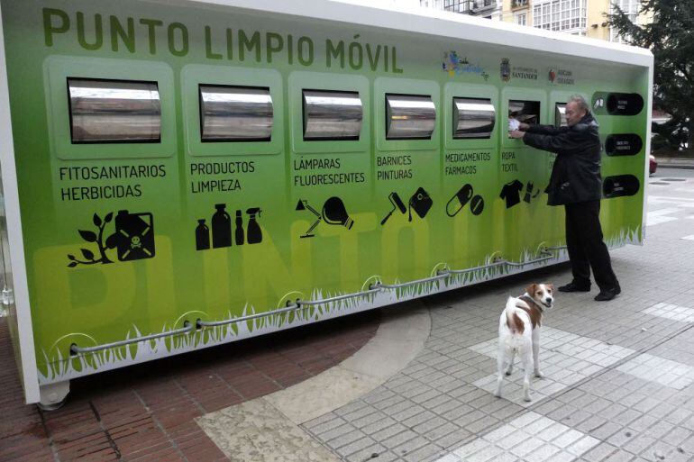 Punto limpio móvil de Santander