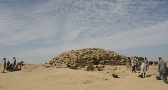 Un grupo de arqueólogos ha descubierto una nueva pirámide en el Sur de Egipto