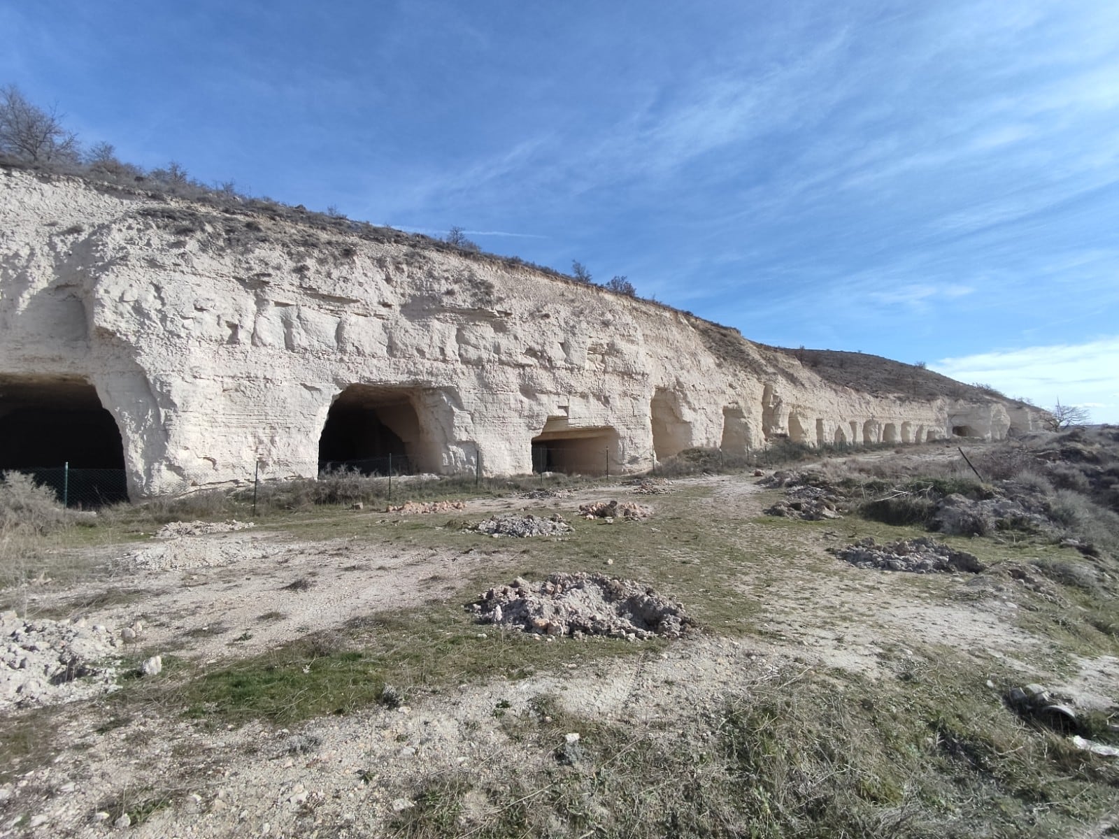 Cuevas mineras de Hornillos de Cerrato (Palencia)