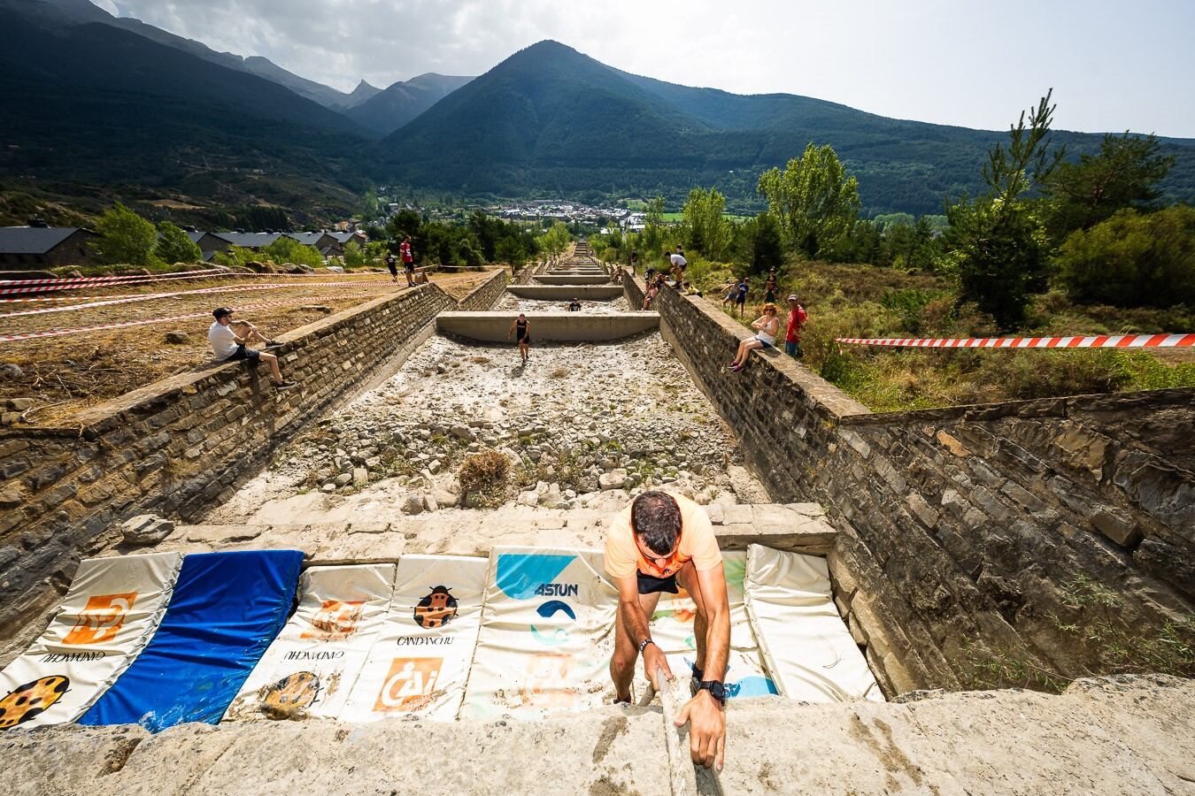 Subida al Muro - Turismo Villanúa