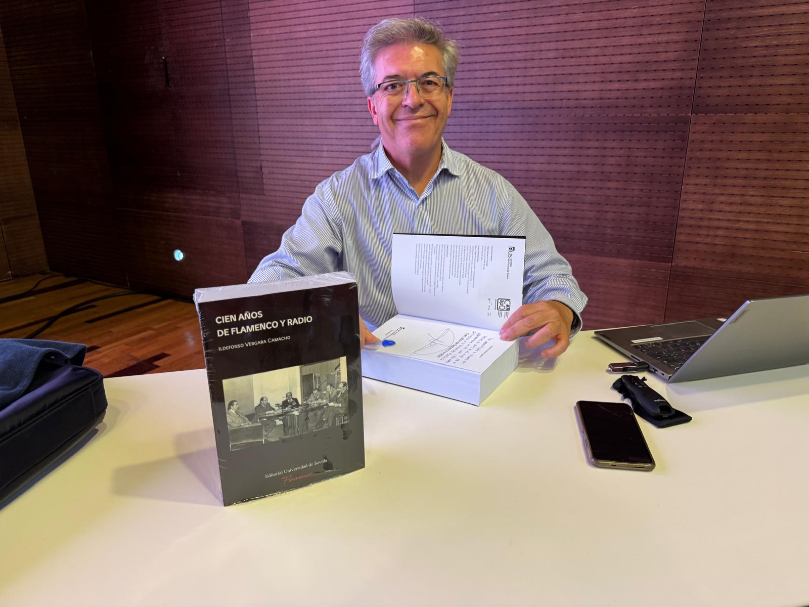 La radio, aliada histórica del flamenco: Ildefonso Vergara reivindica su papel en el Festival del Cante de las Minas.