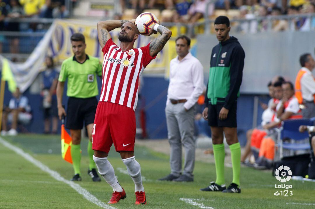 Nano en el Carranza. 