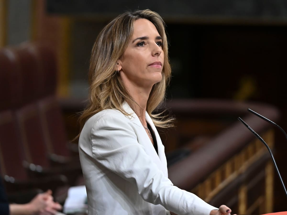 Cayetana Álvarez de Toledo, sobre Sánchez: "¿Tiene un problema de salud? Desclasifiquen su historial médico"