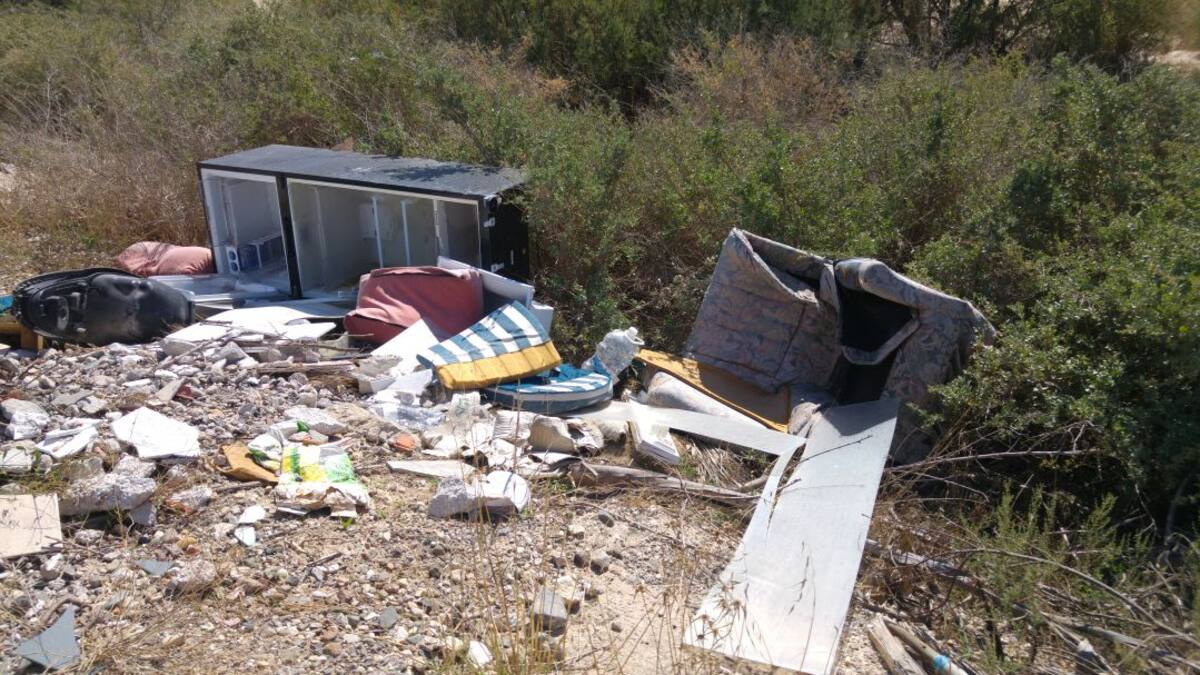 Retiran 1.500 kilos de basura del cauce del río Guadalentín