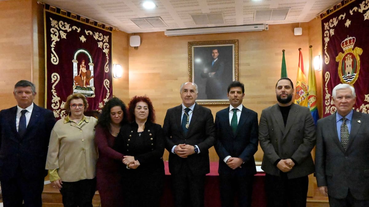 Algeciras distingue a colectivos y personas ejemplares en el Día de Andalucía