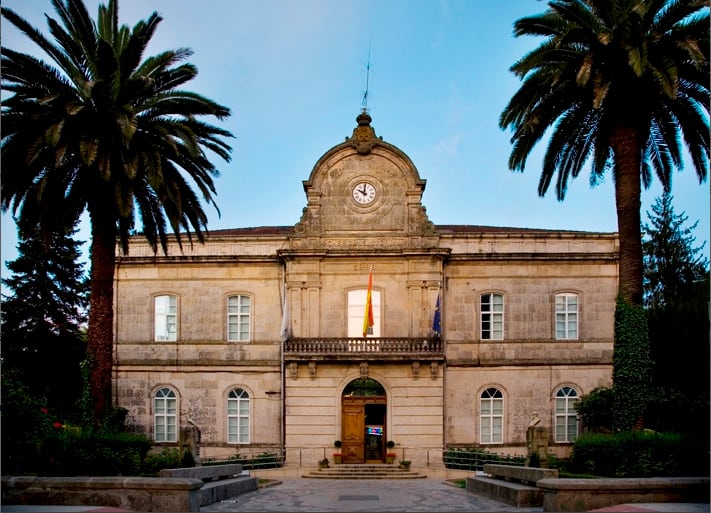 Edificio del Concello de Ponteareas