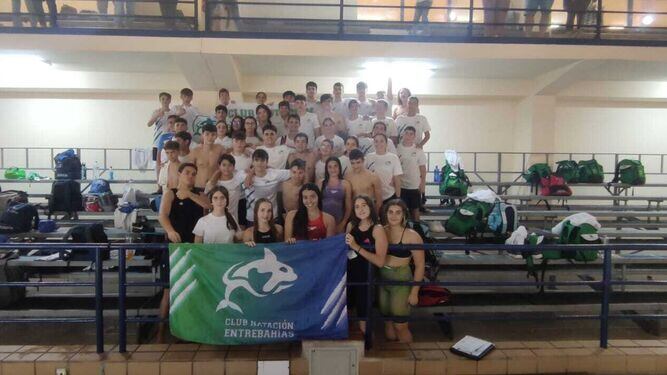 Nadadores del CN Entrebahías