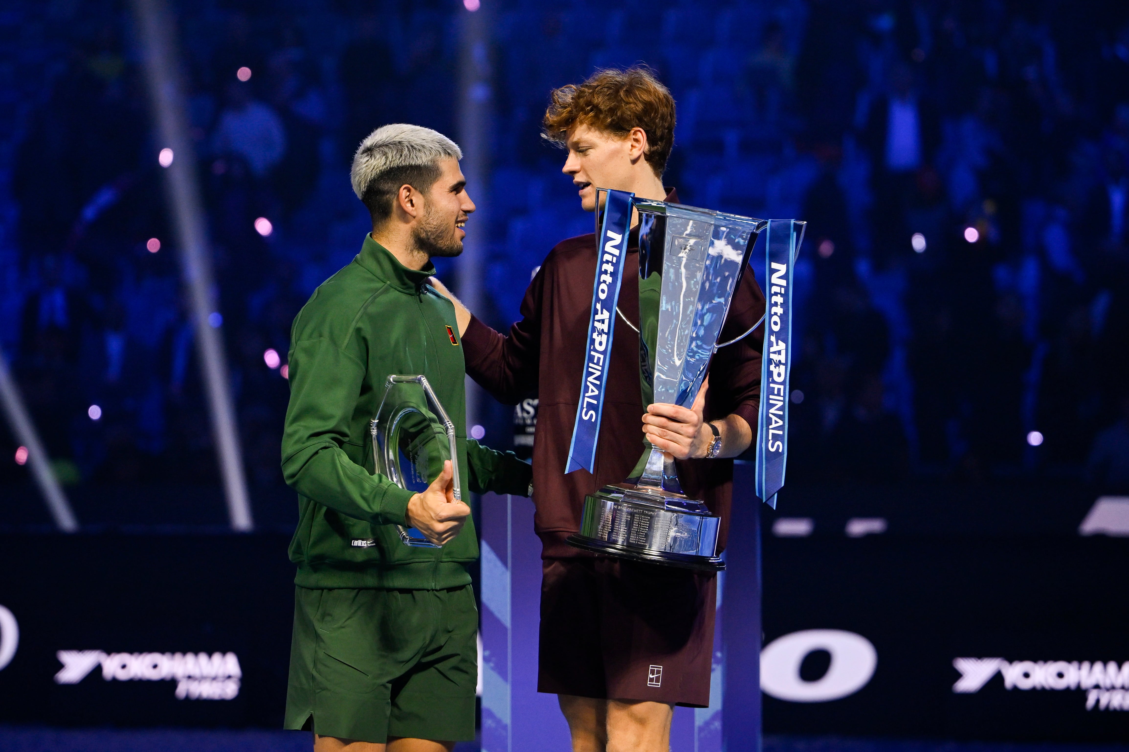 Carlos Alcaraz y Jannik Sinner (Photo by Stefano Guidi/Getty Images)