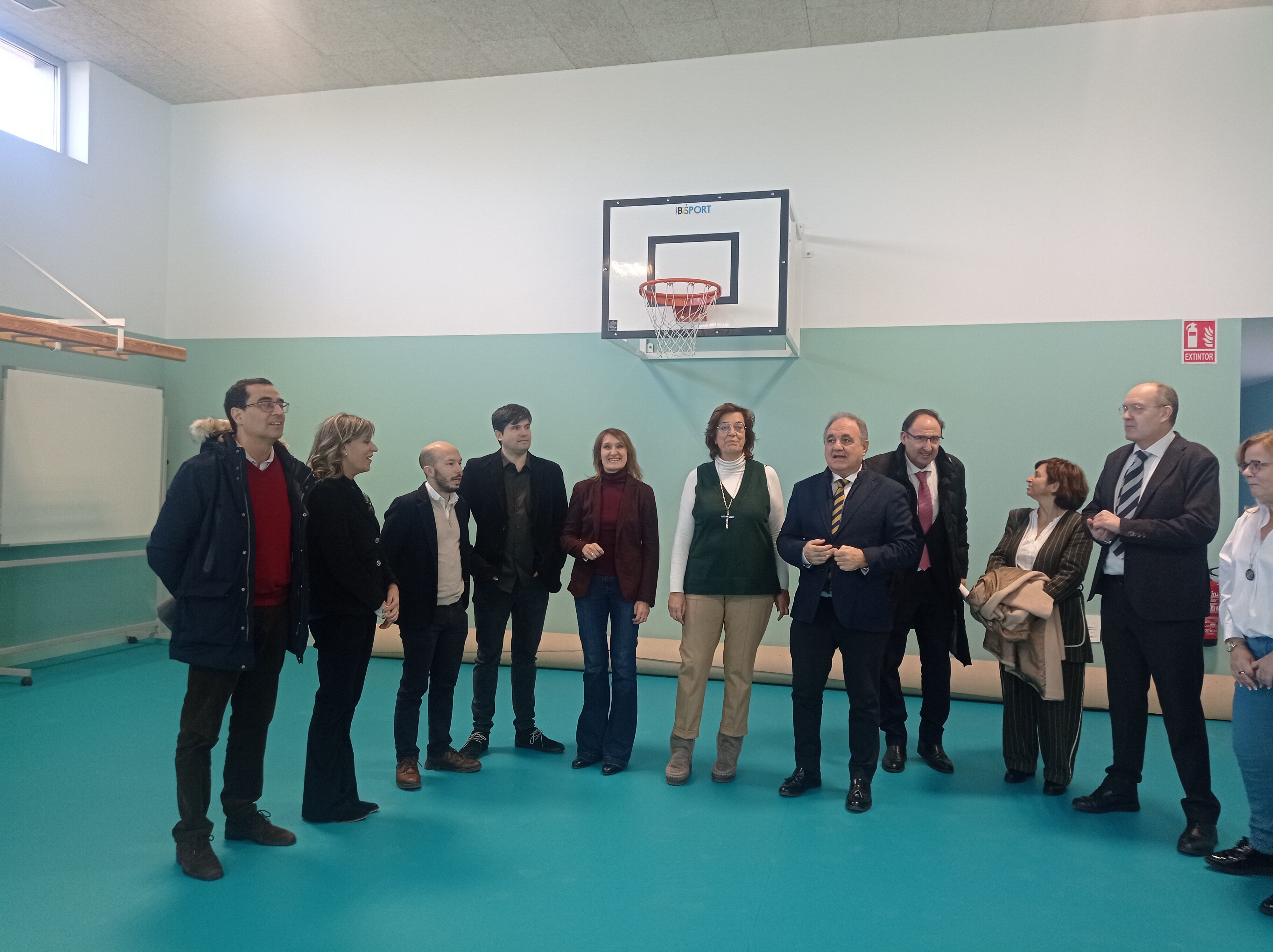 Visita a las nuevas infraestructuras del colegio de Villamuriel de Cerrato