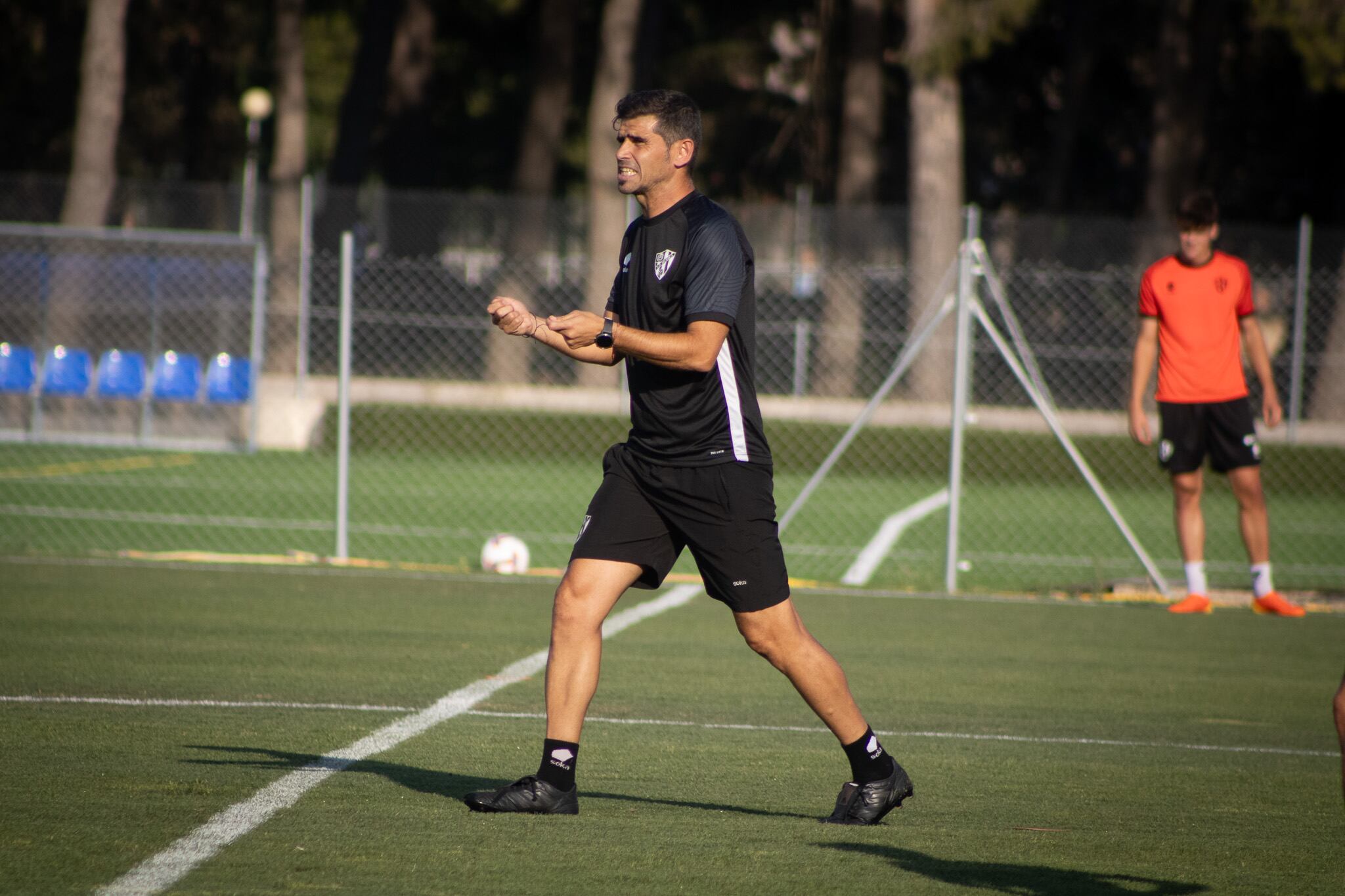 Antonio Hidalgo, entrenador de la SD Huesca