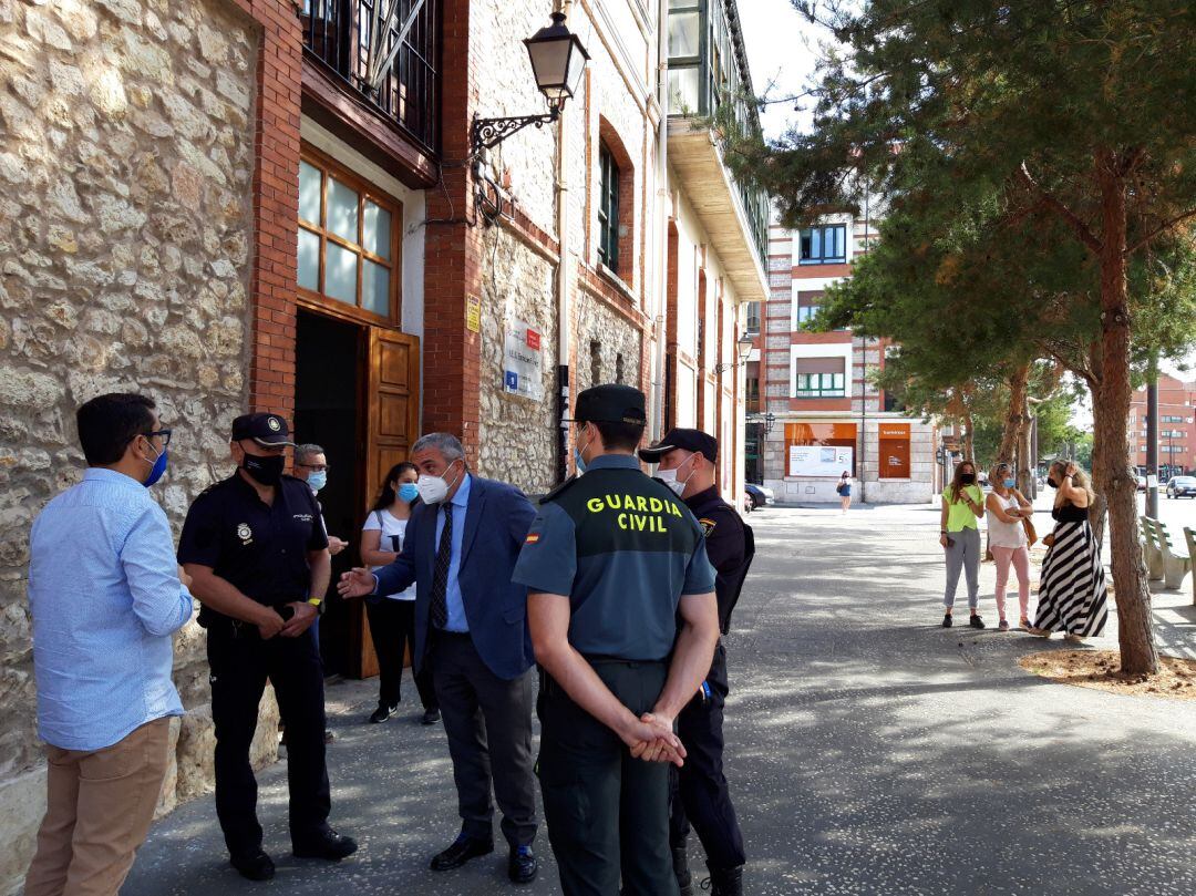 Vigilancia vuelta a las aulas segura